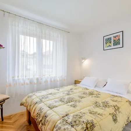 Appartement With Wifi - 11660 *